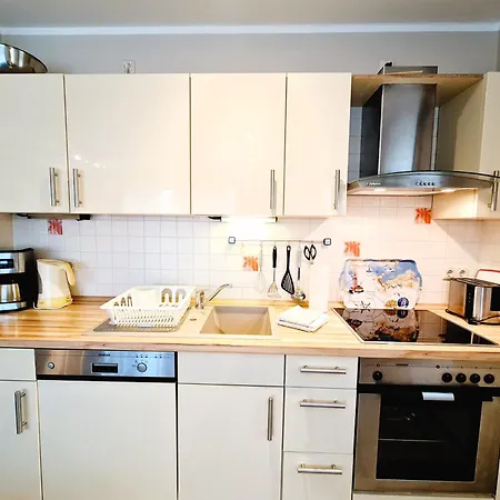 Seeloewe 1 Apartman *